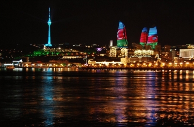 Пламенные башни Баку: как появились первые азербайджанские небоскребы?